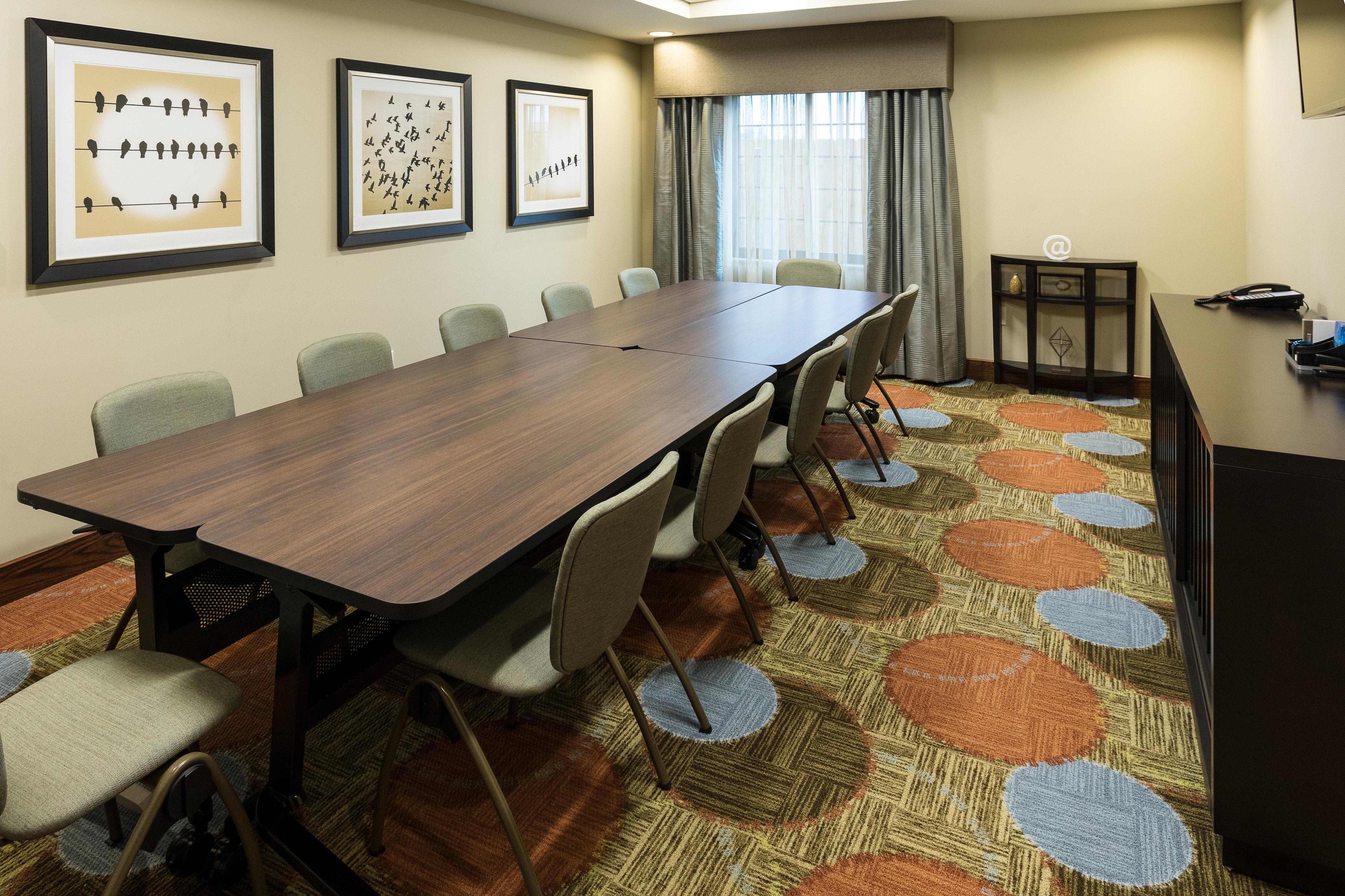 Staybridge West By Ihg