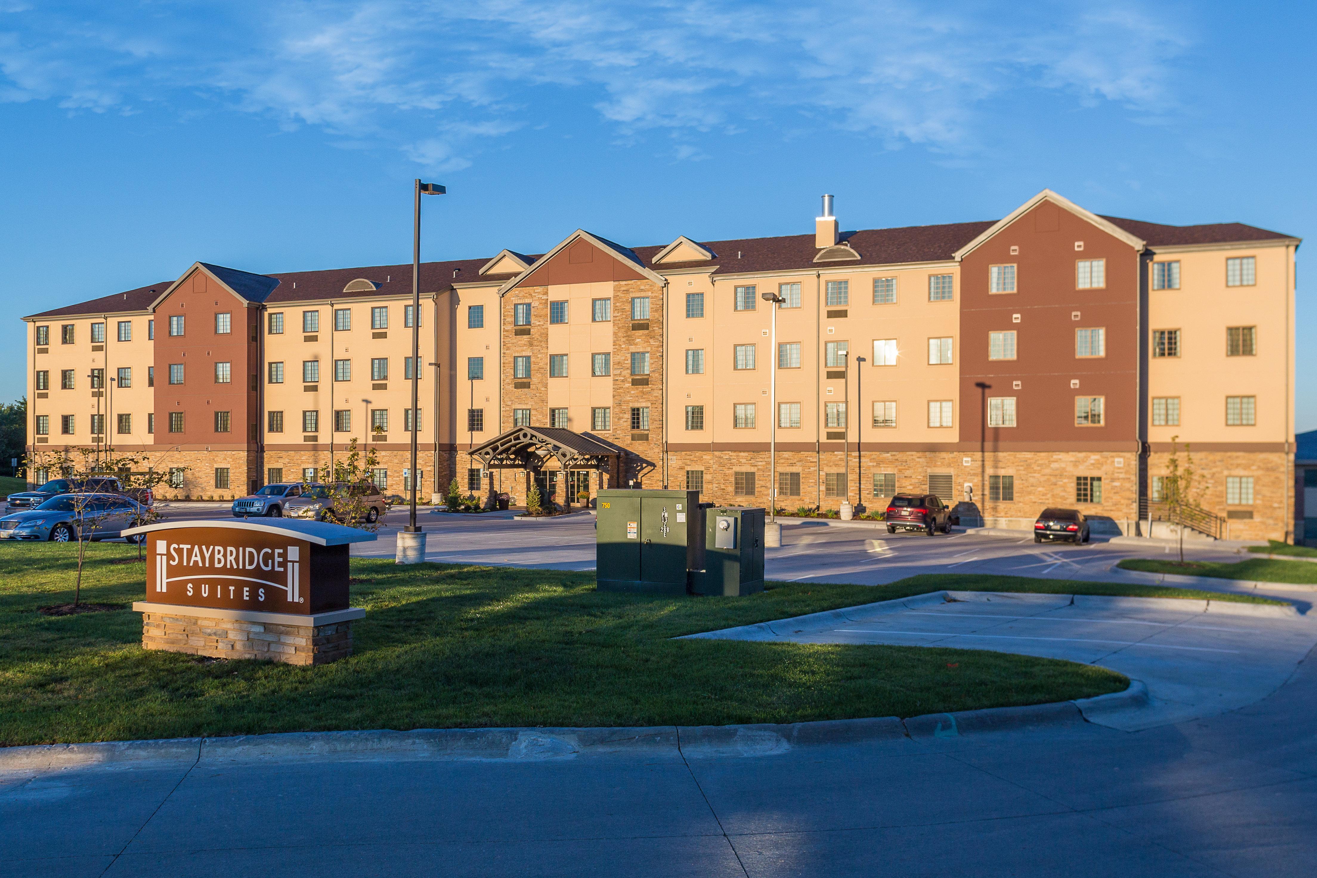 Staybridge West By Ihg Omaha