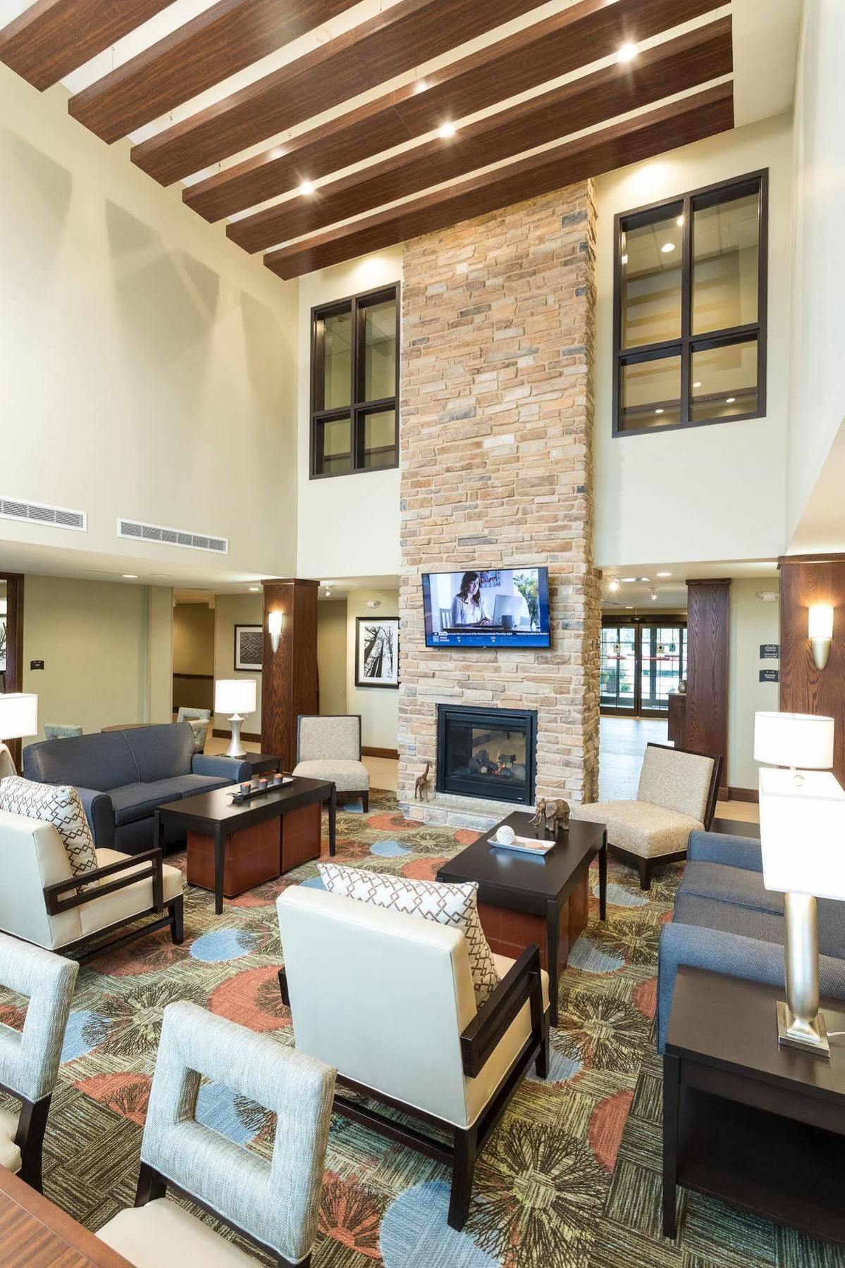 Staybridge West By Ihg 3*